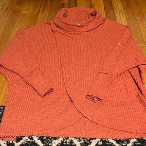 LulaRoe Kristen Pullover